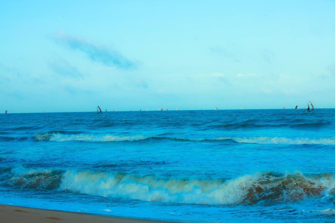 Beacon Beach Hotel נגומבו מראה חיצוני תמונה
