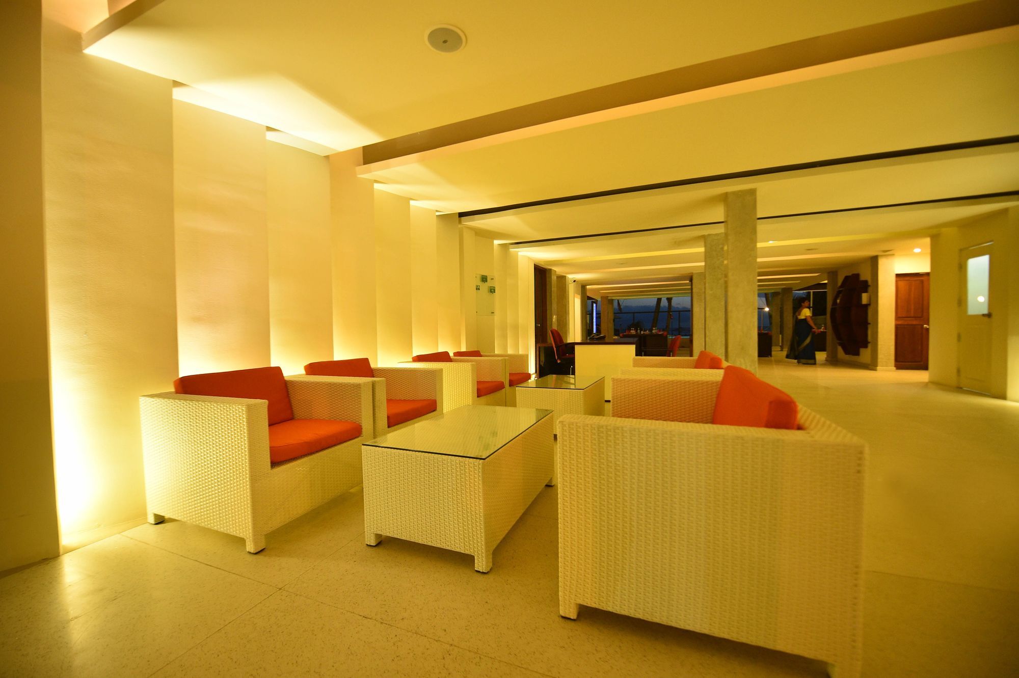 Beacon Beach Hotel נגומבו מראה חיצוני תמונה